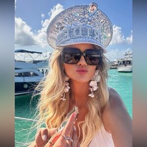 BRIDE CRYSTAL & PEARL CAPTAIN HAT